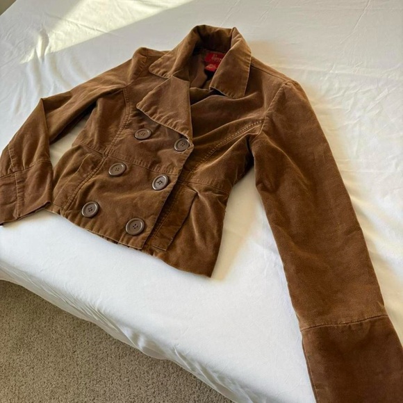 top - Picture 7 of 7